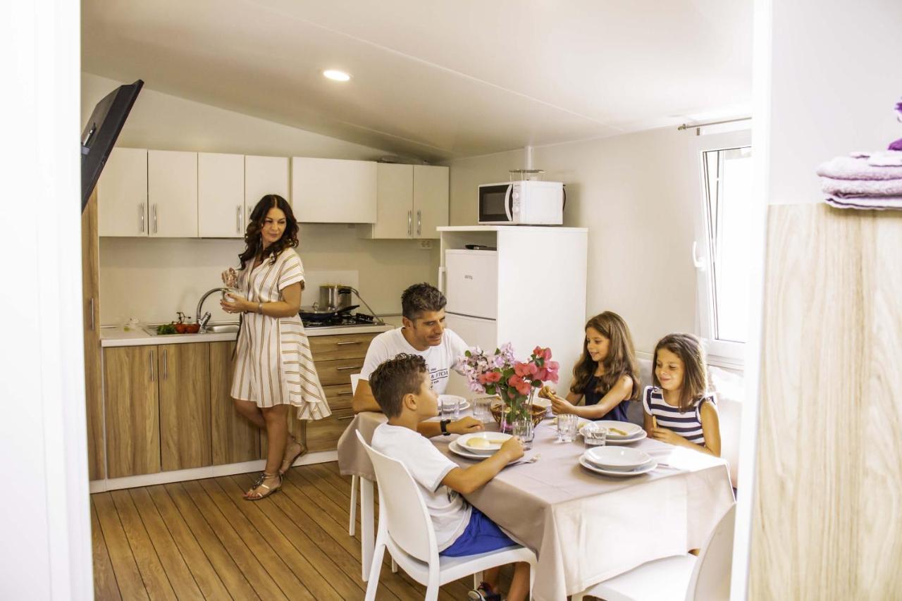 Villaggio Lido D'Abruzzo Roseto degli Abruzzi Kültér fotó